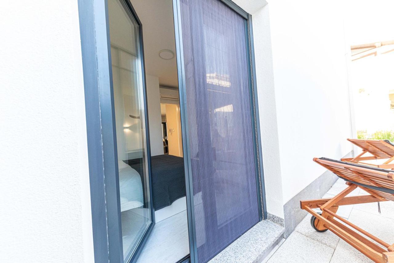 Luxury Apartment Pia With Swimming Pool And Grill Trogir Exterior foto
